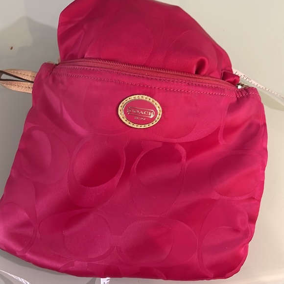 Hot Pink Colour Tote Bag by Coach (2 in 1) - Picture 7 of 11